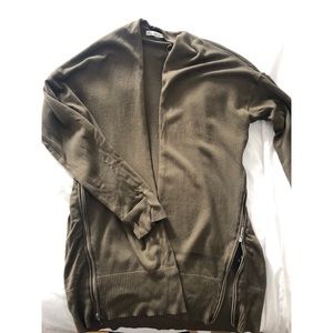 Zara Sweaters - Zara zipper cardigan Zara Sweaters - Zara zipper cardigan